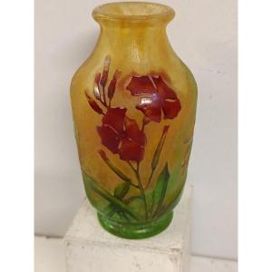 Small Daum Vase Decorated With Wallflowers, Early 20th Century