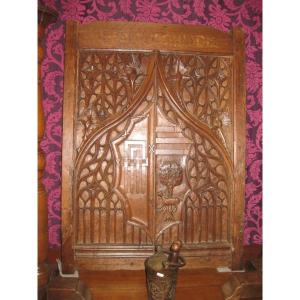 Emblazoned Eucharistic Cabinet Doors, Late 15th Early 16th Century In Walnut.