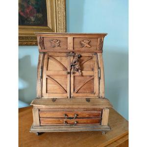 Small Correspondence Cabinet - Popular Art
