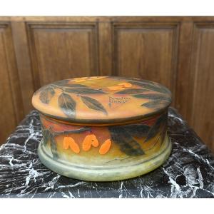 Daum Nancy, Large Box Or Casket Decorated With Dogwood Berries In Plates. Art Nouveau