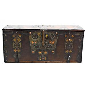 Mauritanian Chest 1900