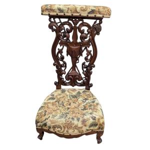Italian Walnut Prie-dieu Or Oratory, 19th Century