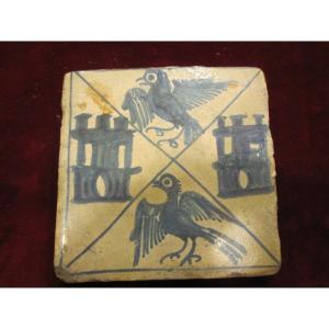 Heraldic Tile By Juan De Torres. Manises (valencia), 15th Century.