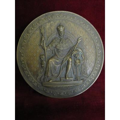 Luis XVIII Enthroned, Mdccxcv (1795) Large Unifazed Medallion In Bronze. 12 Centimeters