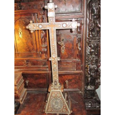 Jerusalem Cross. In Mother Of Pearl Inlay. Century XVIII