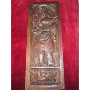Renaissance Panel In Carved Wood Representing An Allegorical Figure Of Prudence