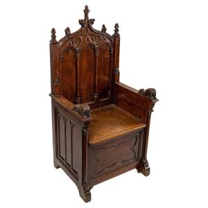 Neogothic Armchair In Walnut, XIXth Century