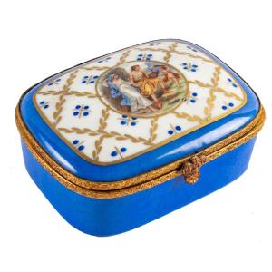 Porcelain Box, End XIX - Beginning XX Century