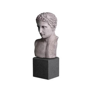 Sculpture, Sculpted Marble Bust Representing A Roman In The Style Of Antiquity