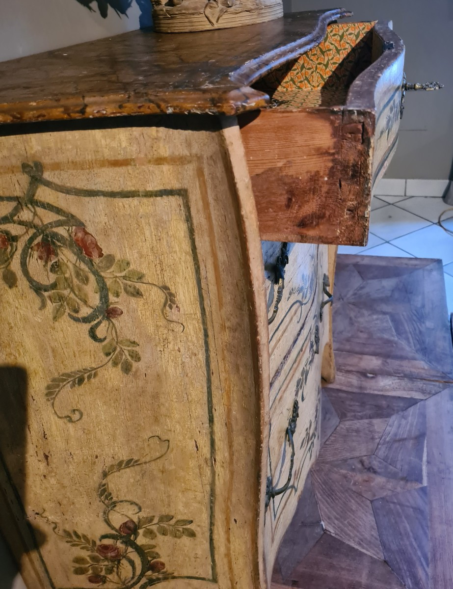 Piccolo cassettone mosso laccato Genova XVIII secolo -photo-4