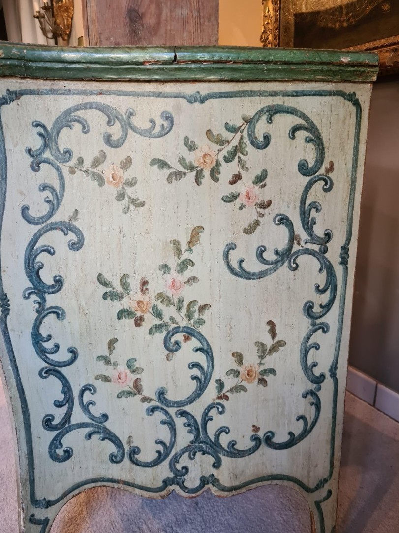Comò barocco genovese in stile Luigi XV-photo-2