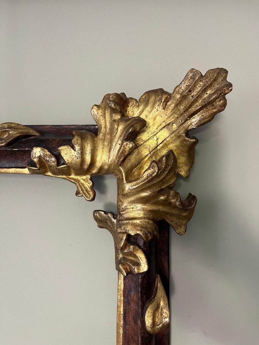 Cornice in legno intagliato, laccato e dorato-photo-4