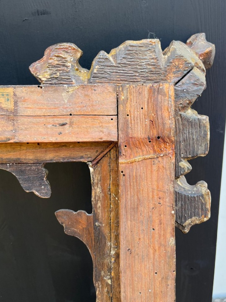 Cornice in legno intagliato, laccato e dorato-photo-3