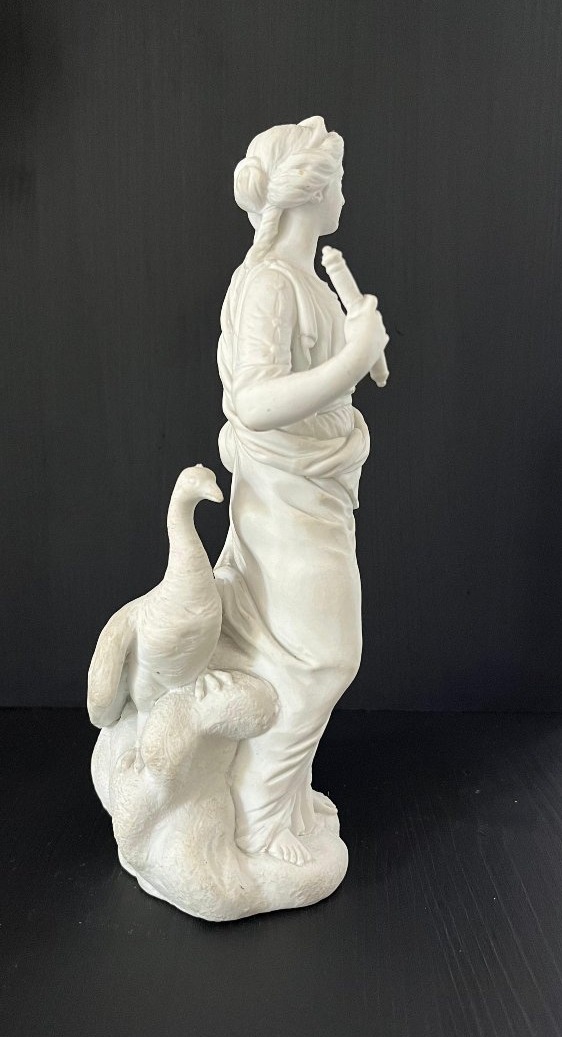 Figura di Giunone in biscuit, Vinovo-photo-2
