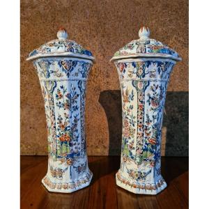 Coppia di Potiche con coperchio