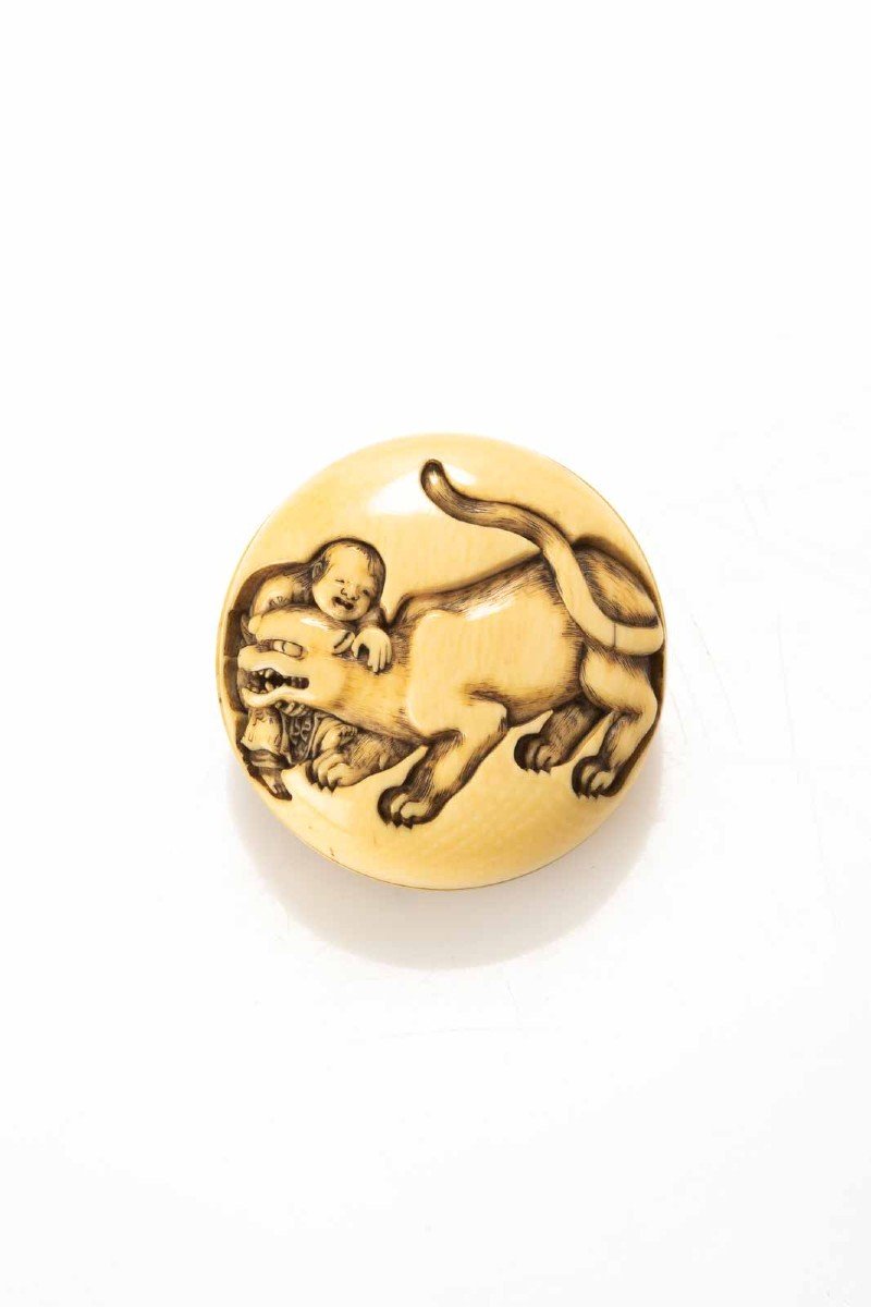 Netsuke in avorio Kintaro