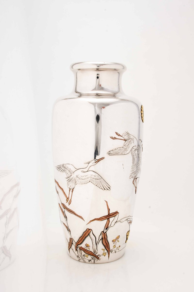 Vaso imperiale in argento con garzette in volo firmato Shoshu Sai per Miyamoto company-photo-2