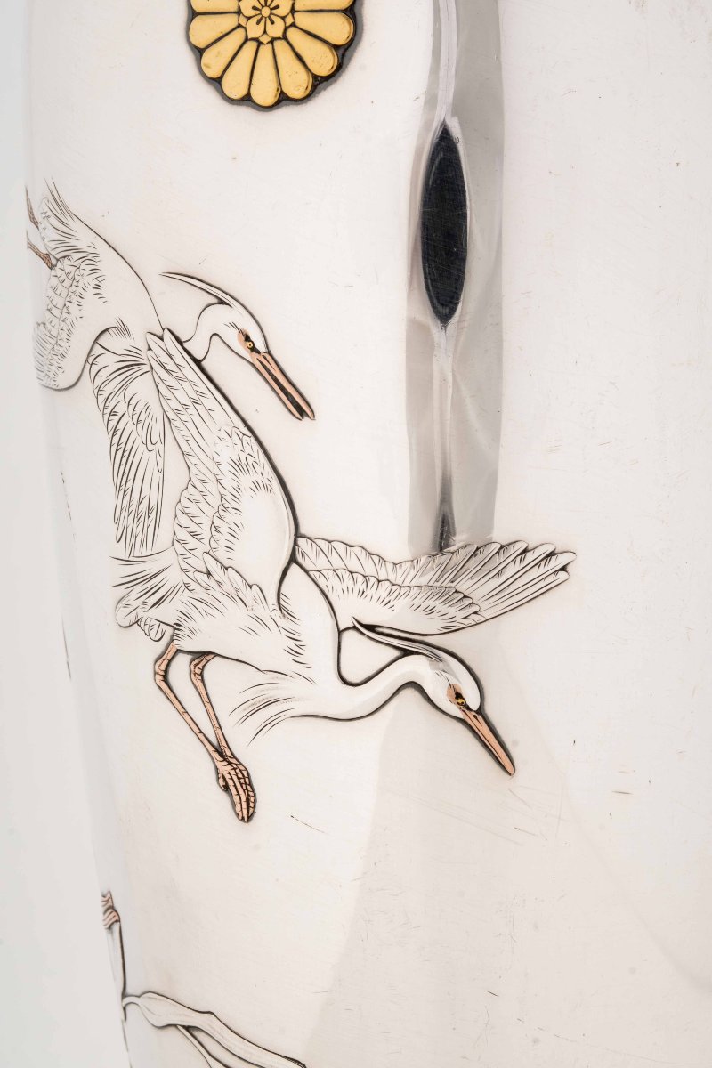Vaso imperiale in argento con garzette in volo firmato Shoshu Sai per Miyamoto company-photo-2