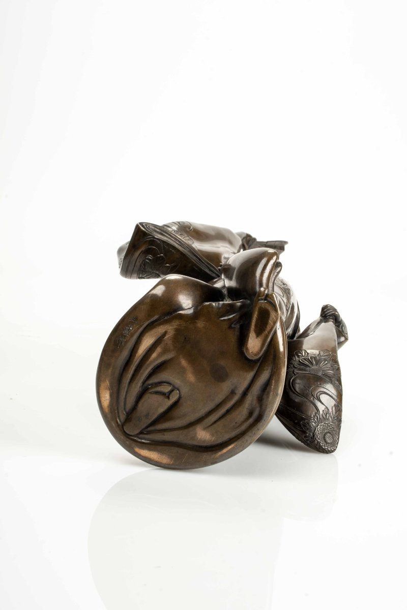 Scultura giapponese in bronzo raffigurante una danzatrice con ventaglio-photo-6