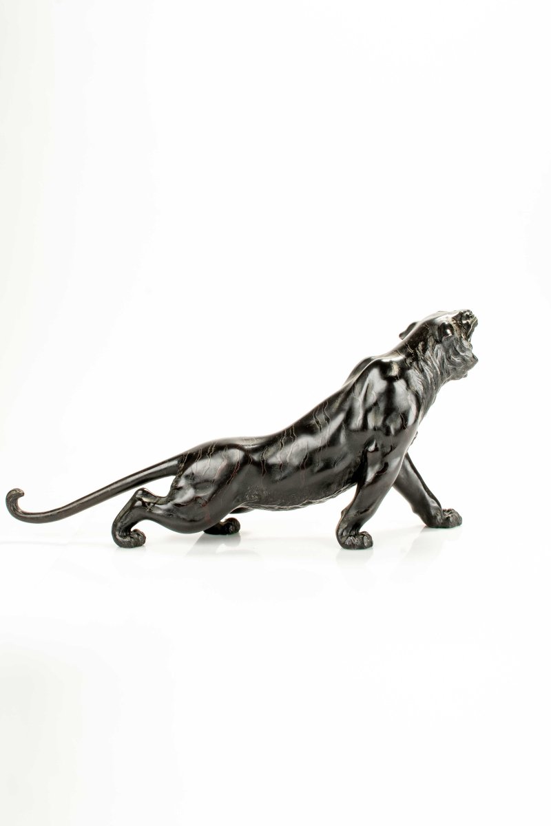 Okimono in bronzo patinato raffigurante una tigre ruggente, firmato Maruki company e Atsuyoshi-photo-3