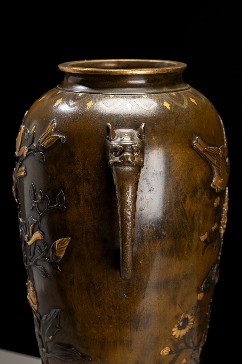 Vaso a balaustro in bronzo patinato con ricchi intarsi e motivi naturalistici-photo-4
