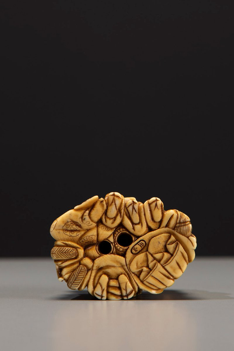 Netsuke in avorio raffigurante i Sei Poeti Immortali, firmato Gyokuzan-photo-1