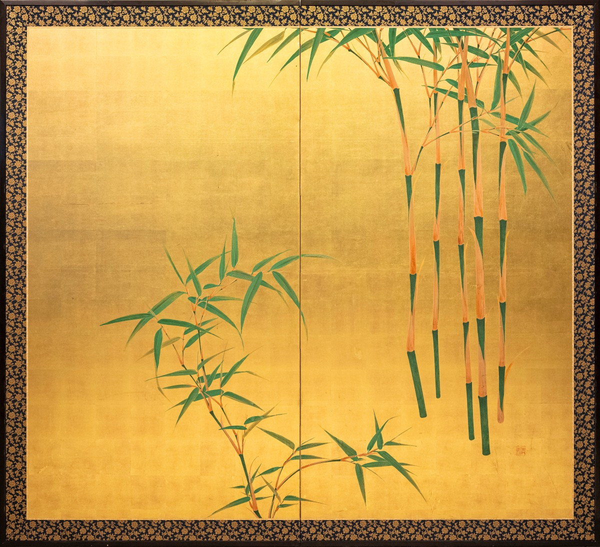 Paravento pieghevole a due ante con piante di bambù su foglia oro