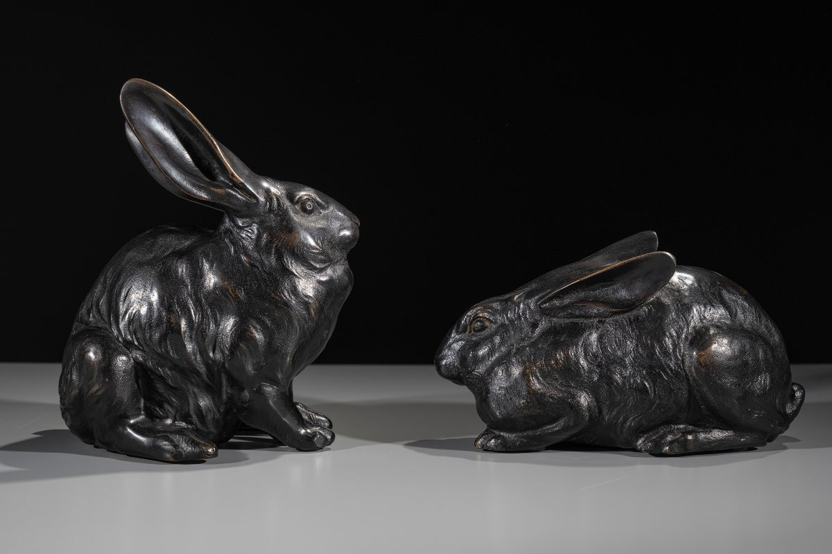 Coppia di conigli in bronzo a patina scura, firmato Juzan-photo-2