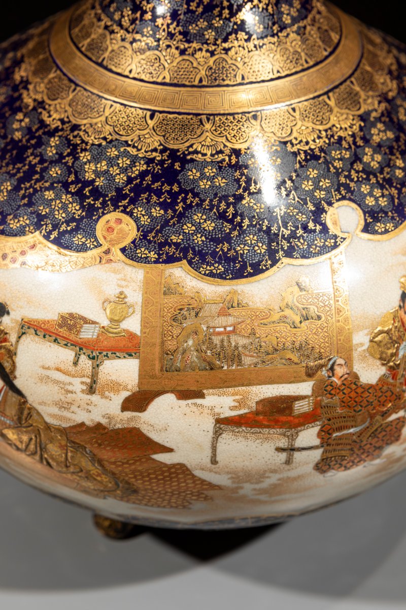 Grande vaso Satsuma con scene di samurai, firmato Kinkozan-photo-3