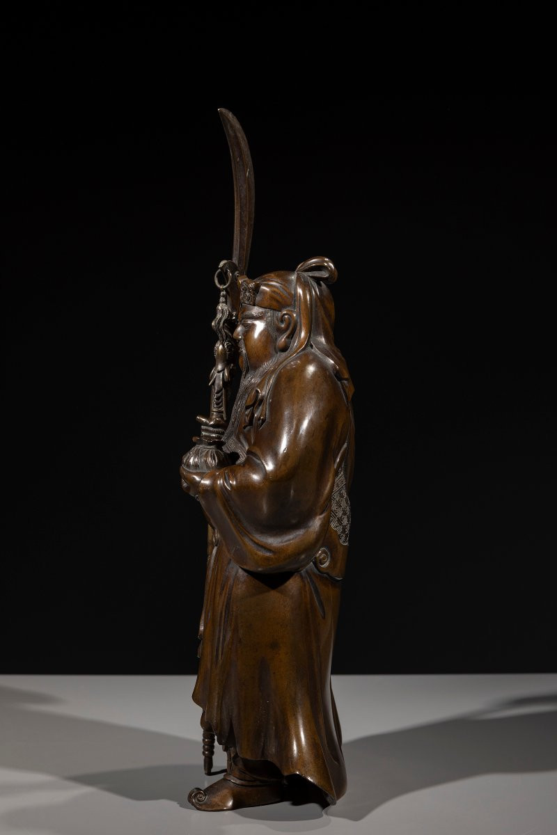 Okimono della scuola di Tokyo in bronzo raffigurante Guan Yu -photo-3