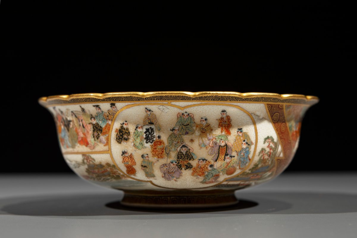 Ciotola Satsuma con fenici e ricca decorazione floreale, firmata Kaizan -photo-2