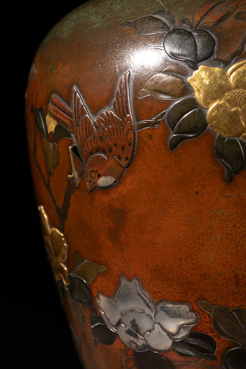 Vaso in bronzo mix metal con fenice e chidori, attribuito alla Takaoka company -photo-6