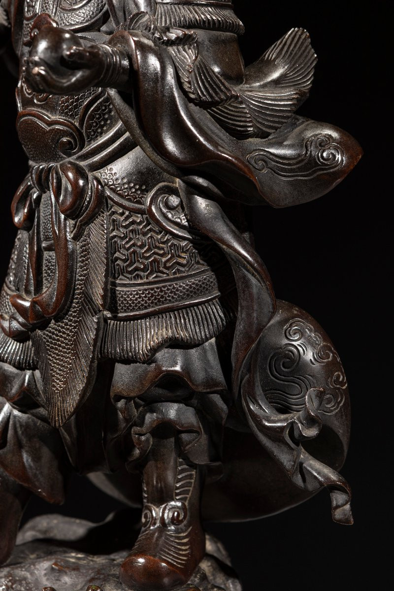 Grande scultura giapponese in bronzo raffigurante Bishamonten -photo-4