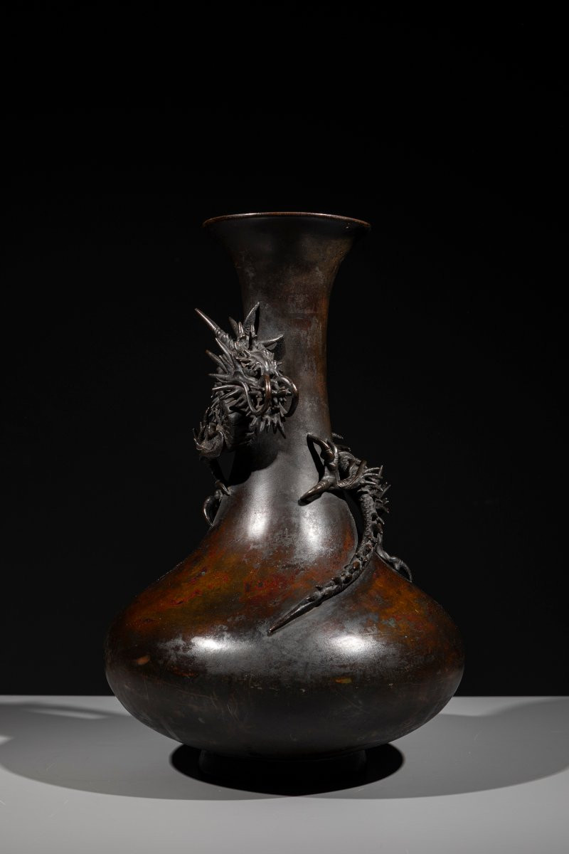 Vaso in bronzo decorato con un drago ryu a rilievo -photo-4