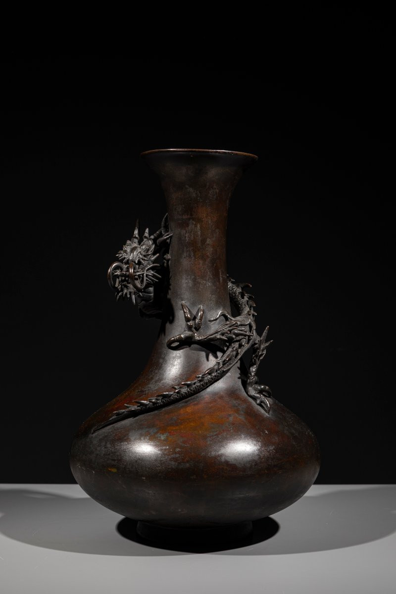 Vaso in bronzo decorato con un drago ryu a rilievo -photo-4