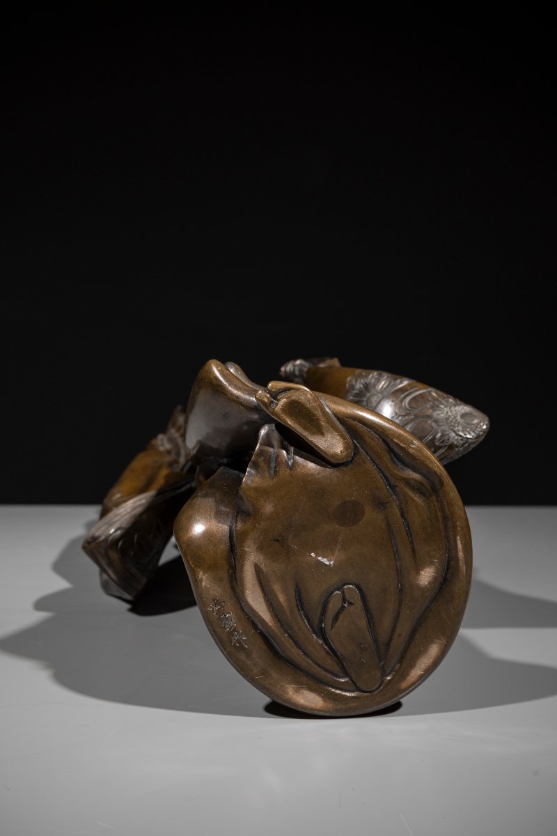 Okimono in bronzo raffigurante una danzatrice con ventaglio -photo-7