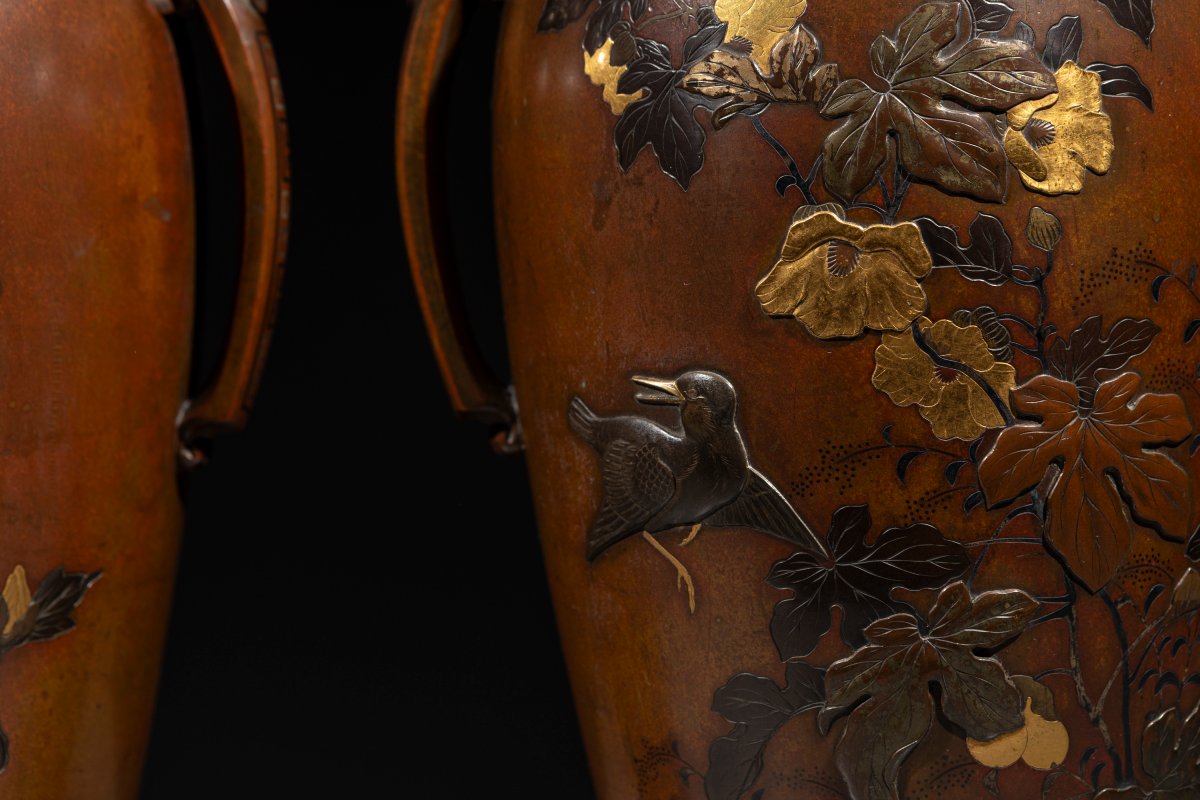 Coppia di vasi in bronzo con quaglie e chidori tra piante e fiori-photo-4