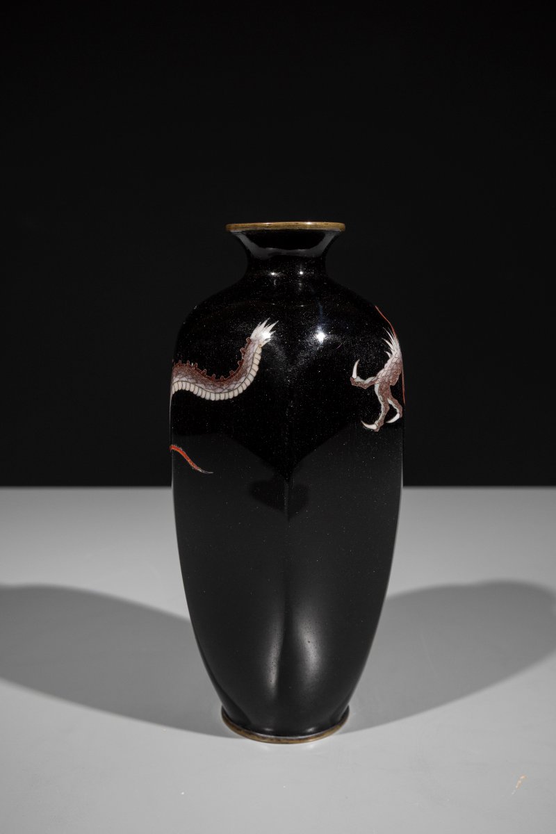 Vaso cloisonné esagonale raffigurante un drago ryu-photo-1