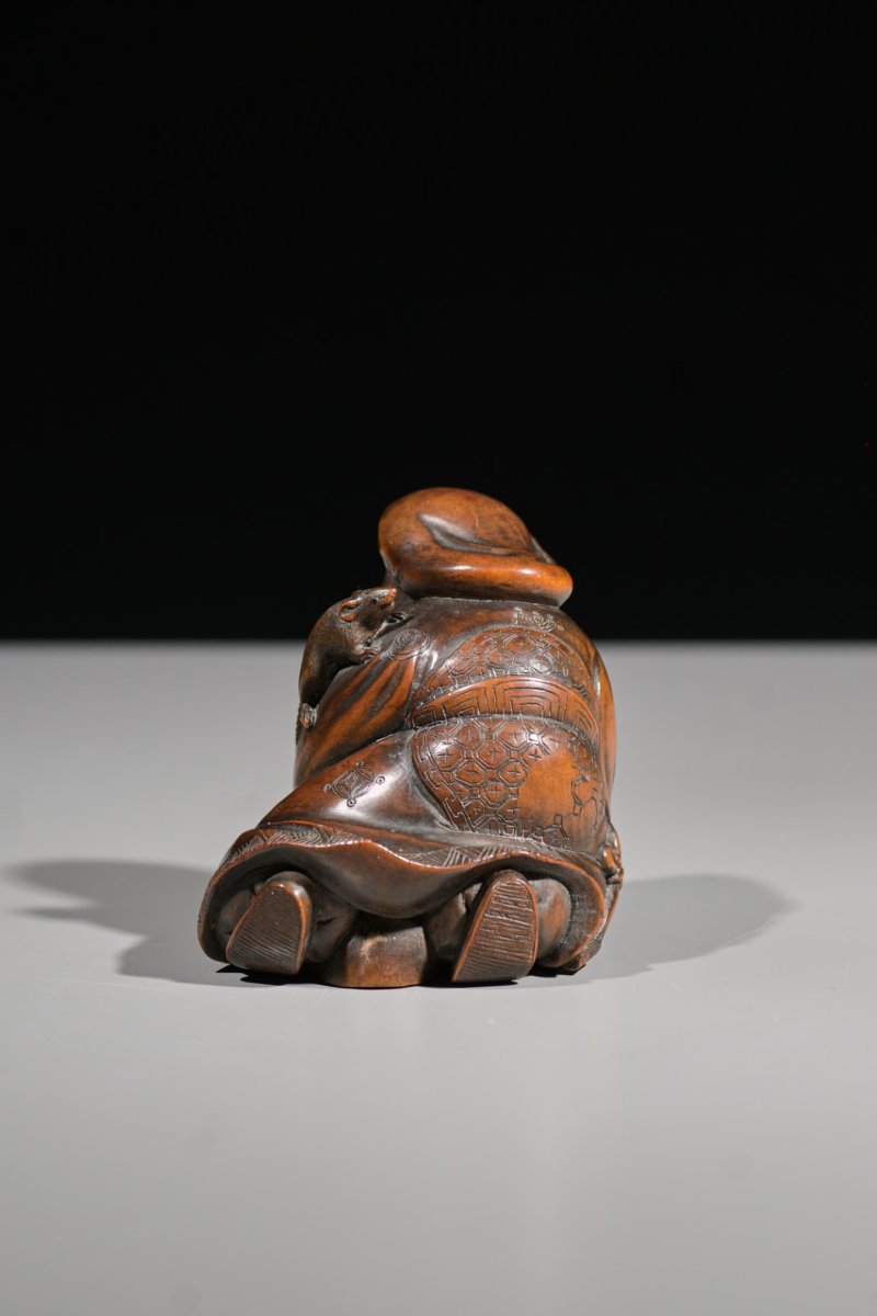 Okimono in legno di bosso raffigurante Daikokuten con topolino -photo-3