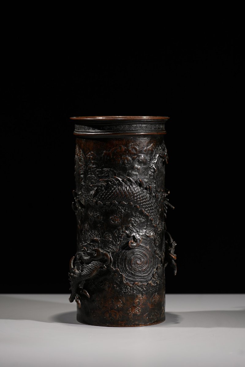 Vaso in bronzo raffigurante un drago Ryu a rilievo tra i vortici d’acqua -photo-3