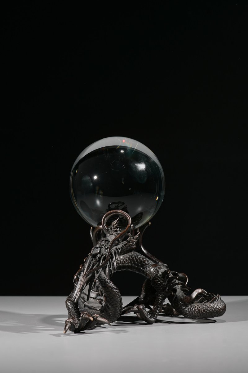 Scultura in bronzo raffigurante un drago Ryu con sfera-photo-2