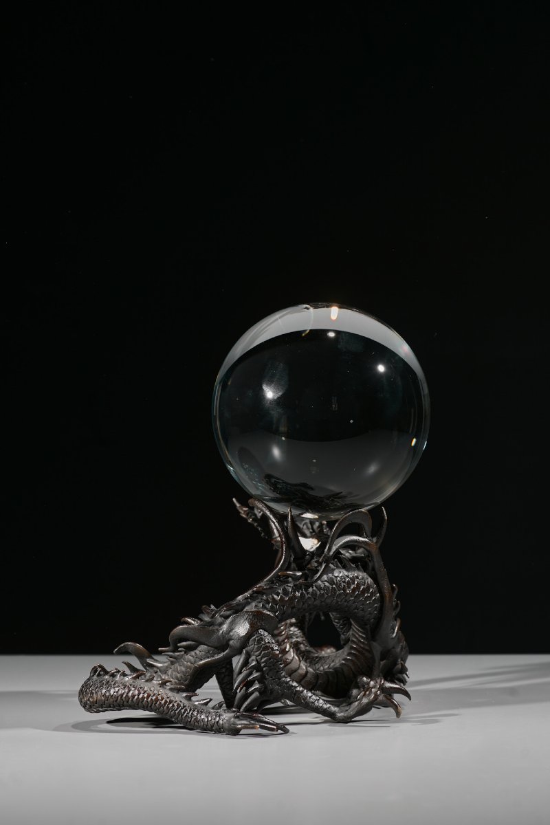 Scultura in bronzo raffigurante un drago Ryu con sfera-photo-3