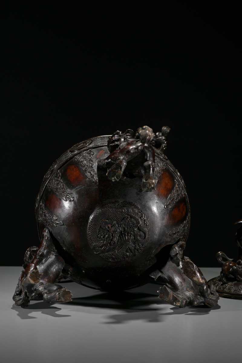 Grande koro in bronzo con animali dello zodiaco, attribuito a Suzuki Masayoshi-photo-5