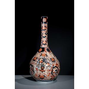 Grande vaso Imari con drago, fenice e fiori