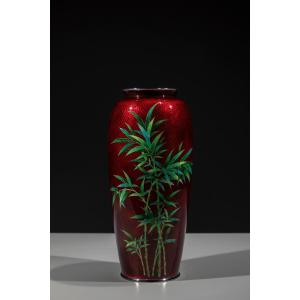 Vaso cloisonné ginbari con bambù su fondo rosso traslucido