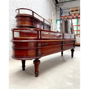 Pair Of Early 20th-century Palermo Display Cabinets