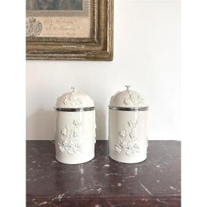 Pair Of Soft-paste Porcelain Tobacco Jars From Crépy-en-valois