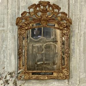 Regence Period Mirror With Glazing Beads
