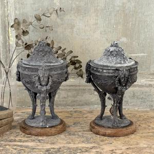 Pair Of Antique-style Spelter Cassolettes, 19th Century