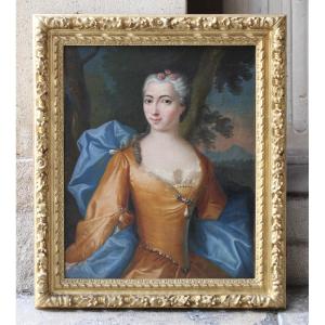 French School, 18th Century – Portrait Of A Lady From Lorraine – Oil On Canvas